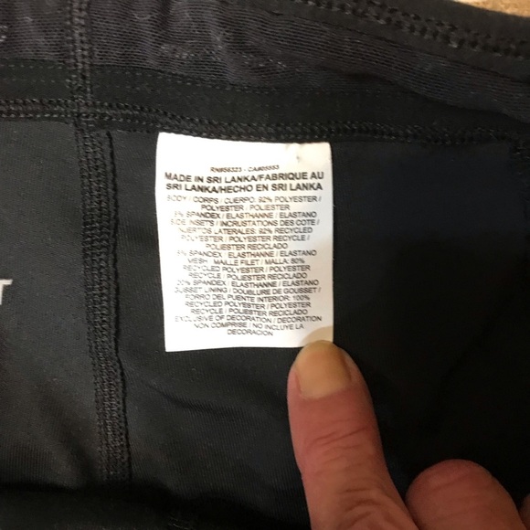 👟NIKE DRI FIT Running Capris - Picture 6 of 8